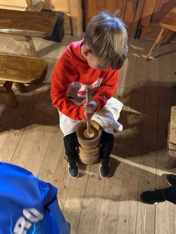 553004998_1542385933651148_4670150754504399428_n