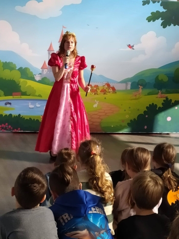 571179002_1575043427052065_661651259878963436_n