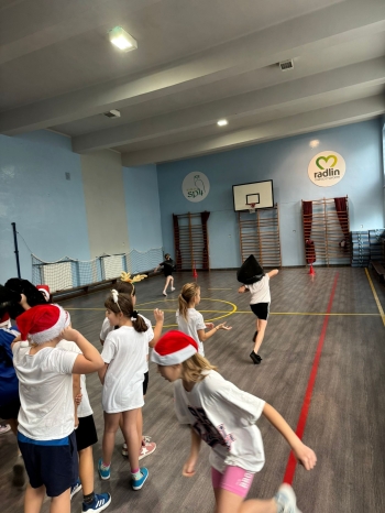 591737991_1602377600985314_2845842503617213807_n