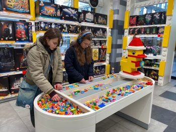 599950502_1613445903211817_5488711160422184894_n