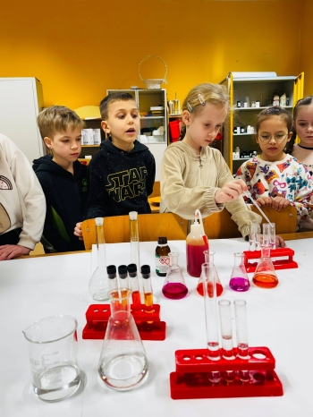 616797185_1641073753782365_487251610762498261_n