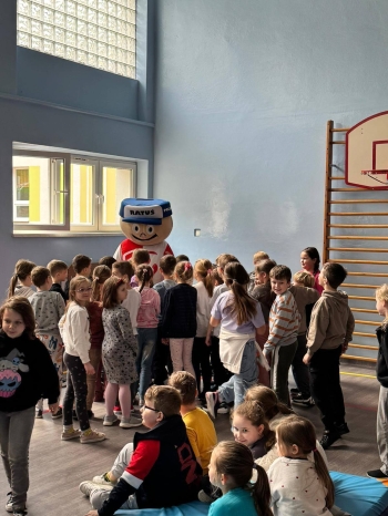 669926416_1711093463447060_8150236699073296777_n