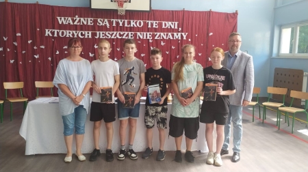 Fotorelacja z podsumowania roku szkolnego klas 1-7