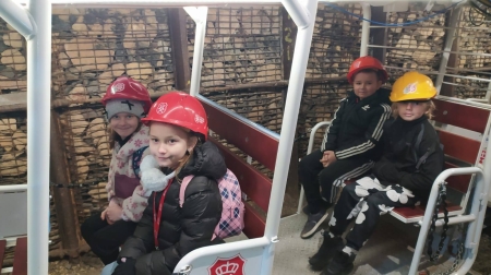 3a i 3b na wycieczce w Sztolni Królowa Luiza